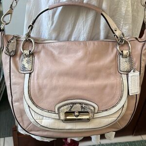 Coach  Kristin  shoulder/cross body bag pearlescent beige pink white snake skin